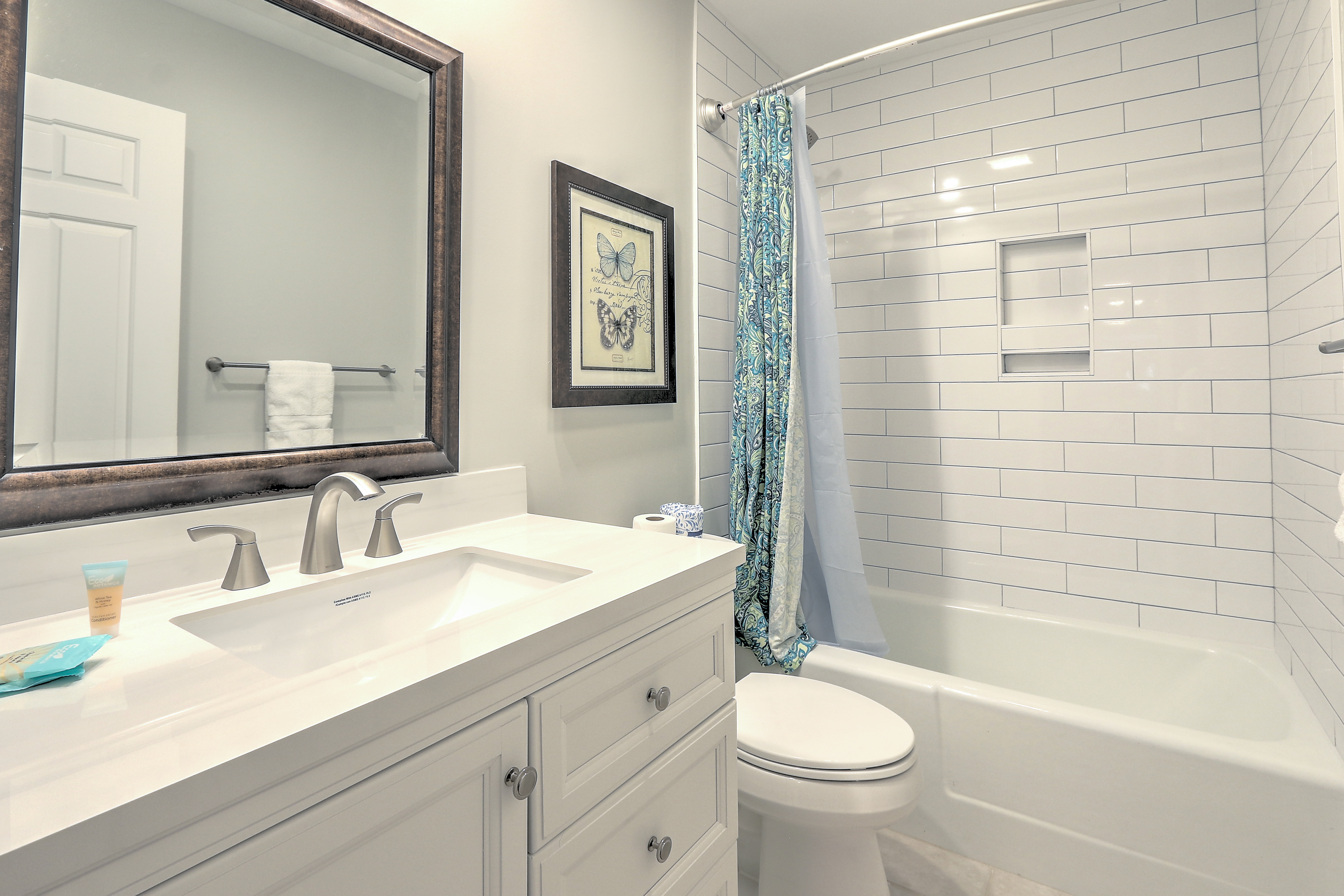 2nd Bathroom