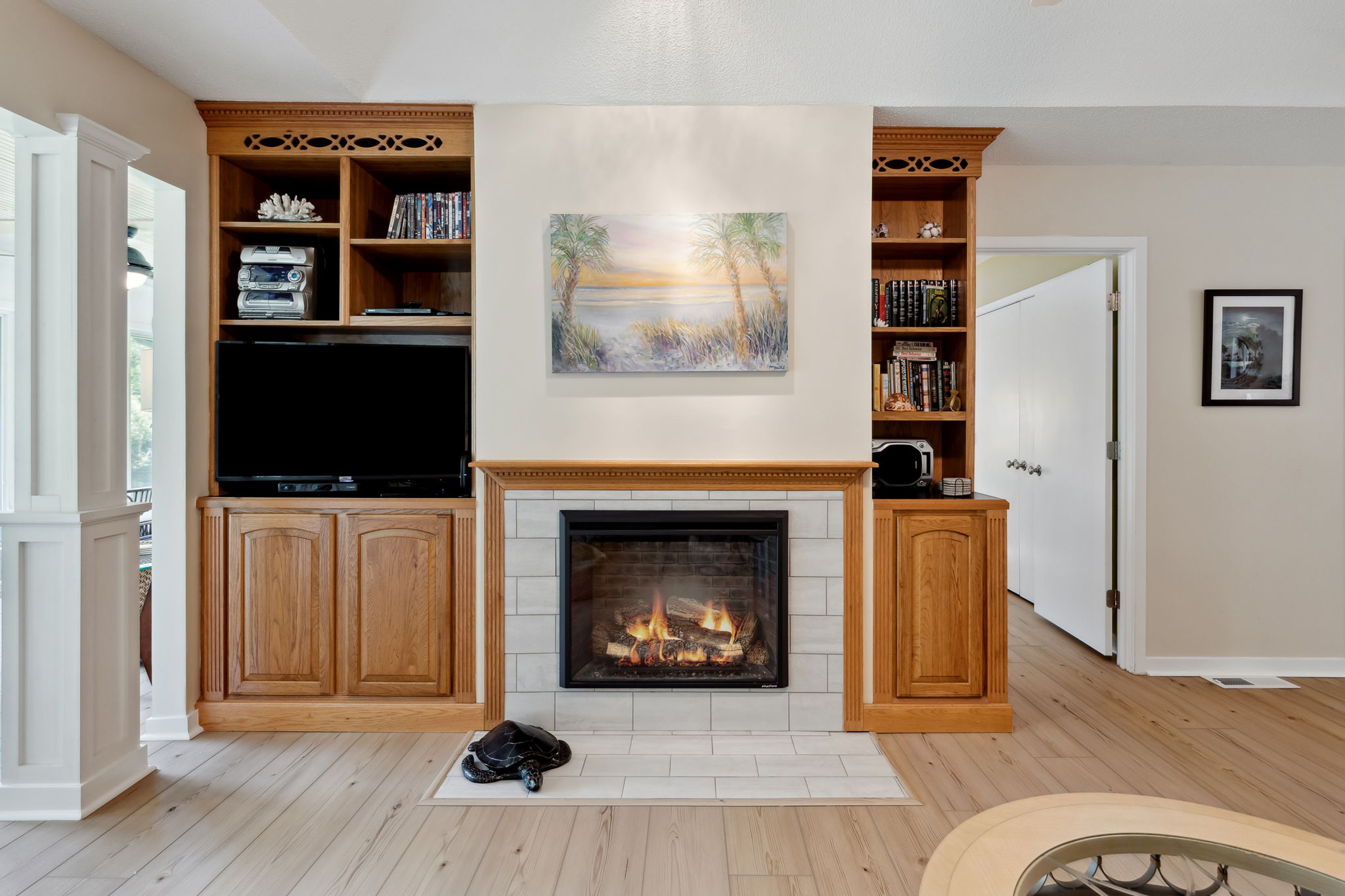 Living Room with Flat Screen TV 