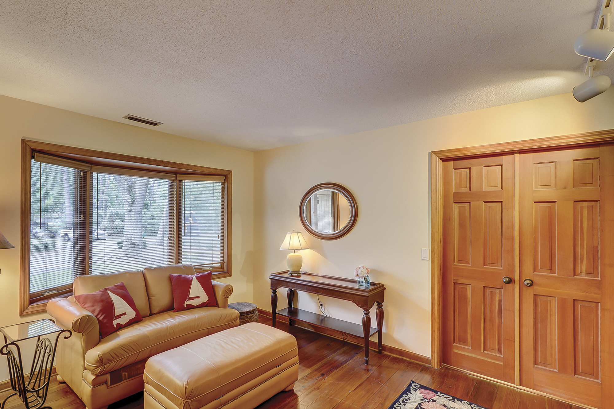Library with Single Sleep Sofa & Hall Bath