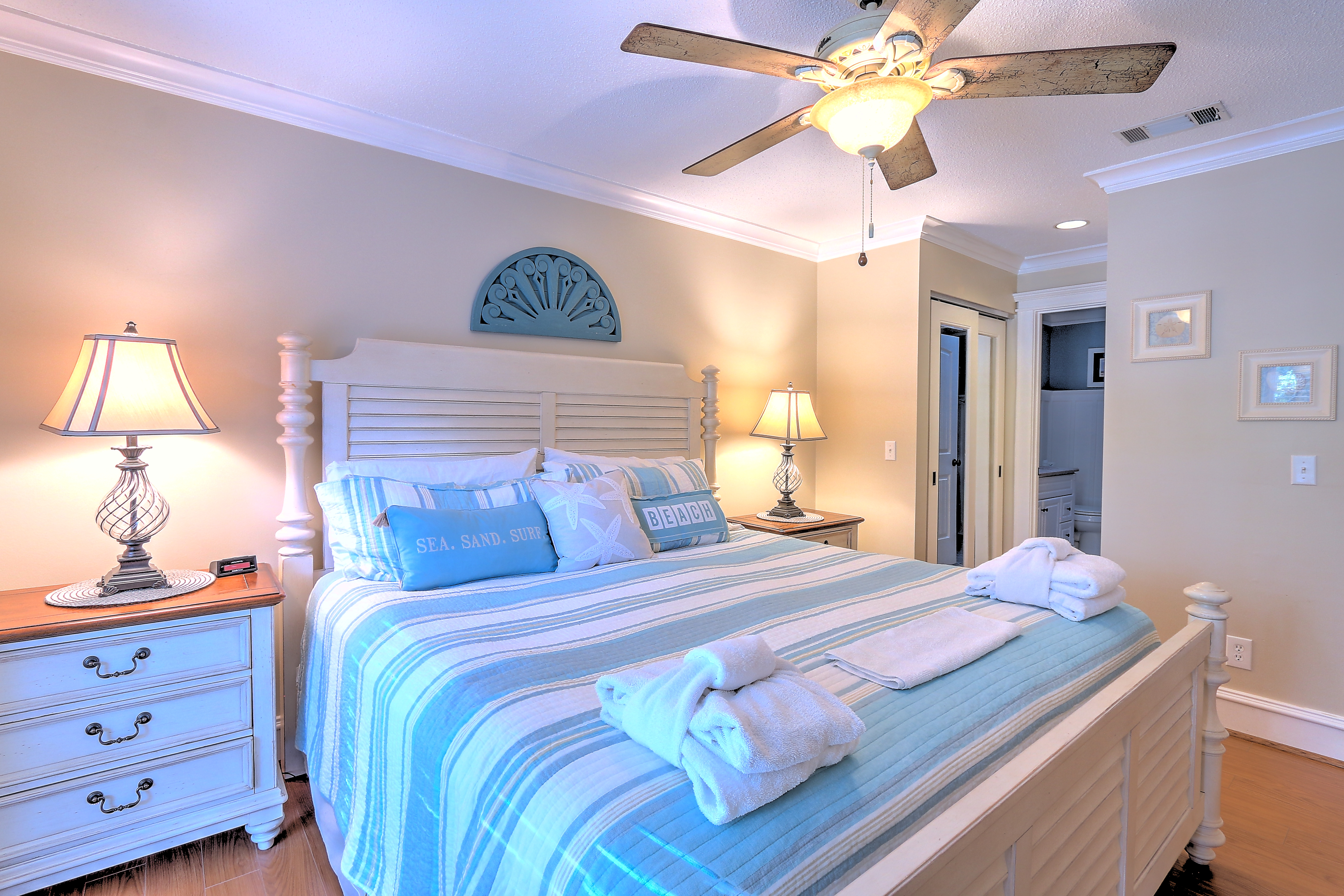 Master Bedroom with King bed, Flat Screen TV & Private Bath