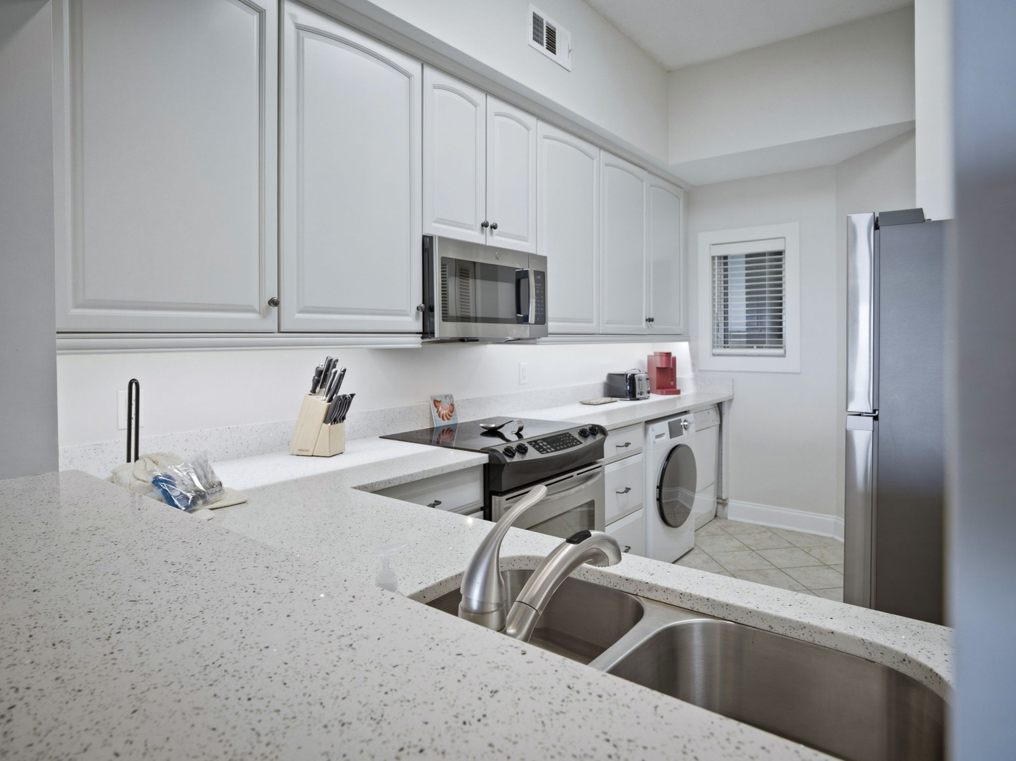 532 Shorewood