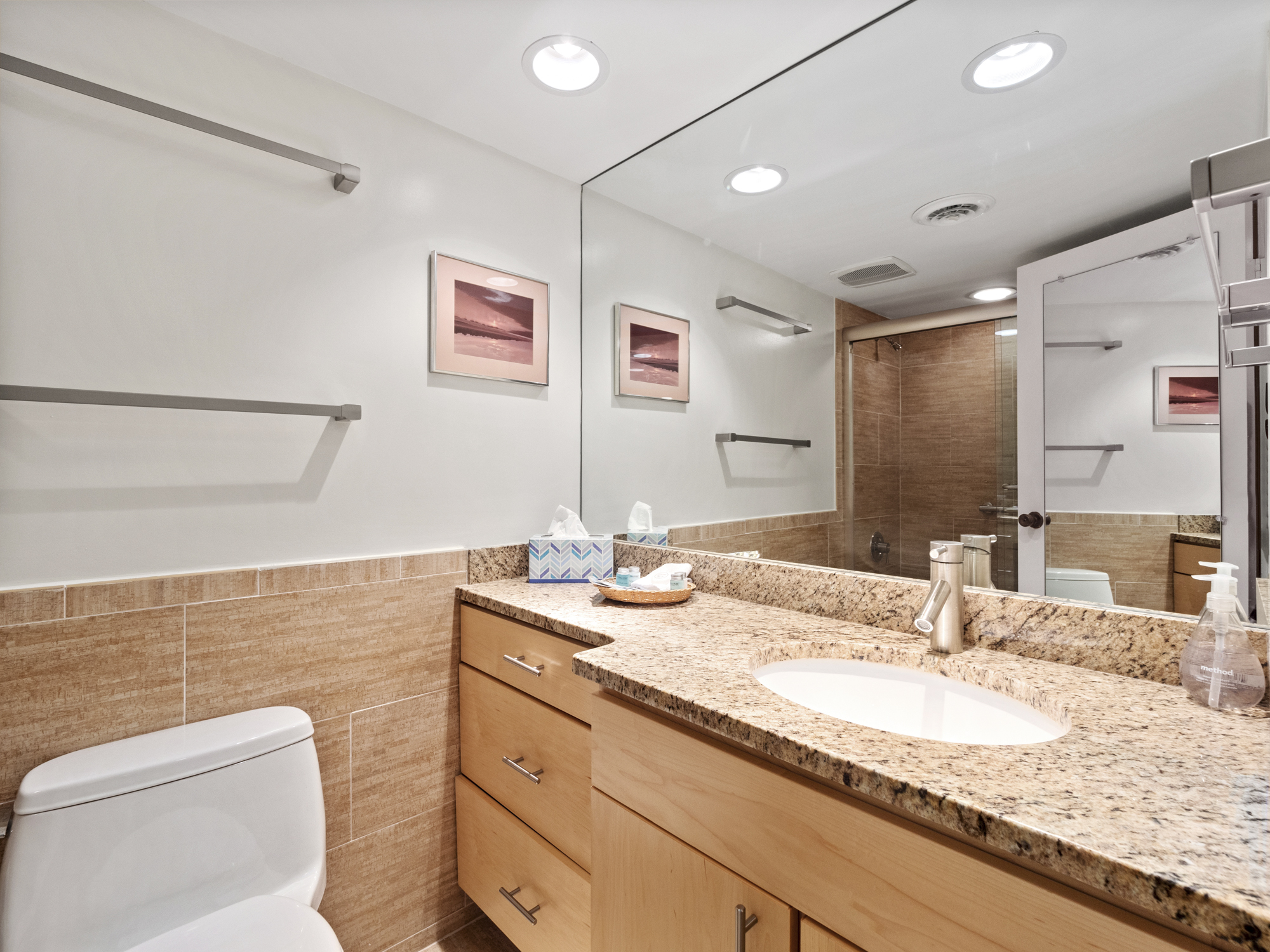 Bathroom Master Bathroom