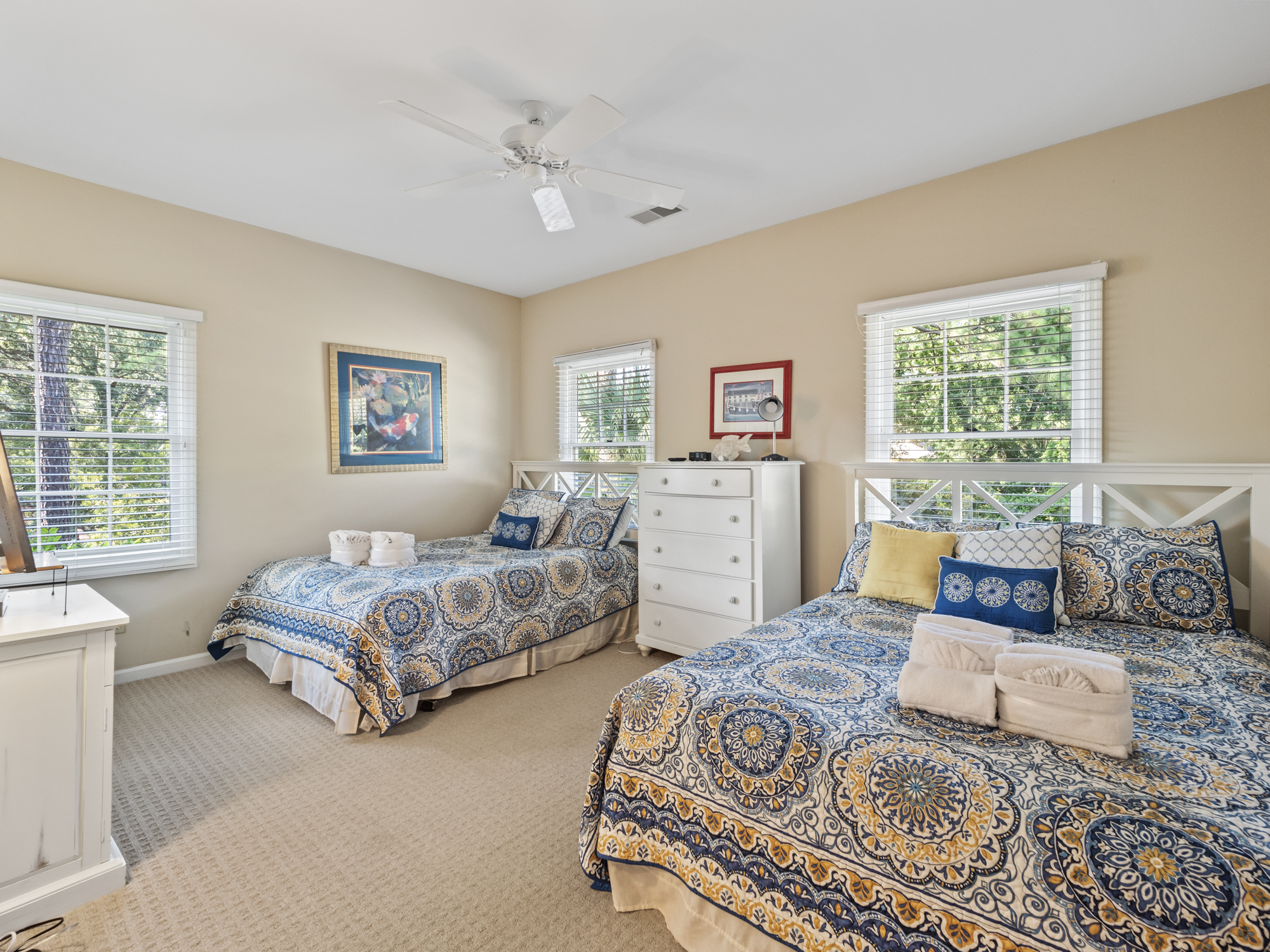 70 Full Sweep- 4th Bedroom with 2 Queen Beds