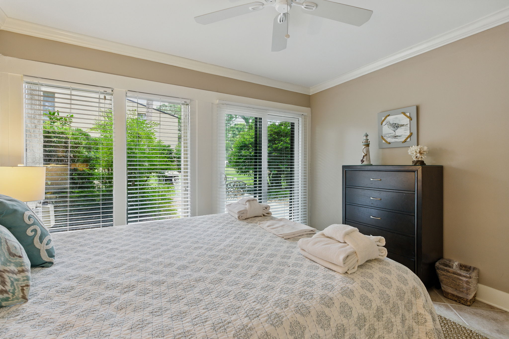 Bedroom 3 with Queen Bed