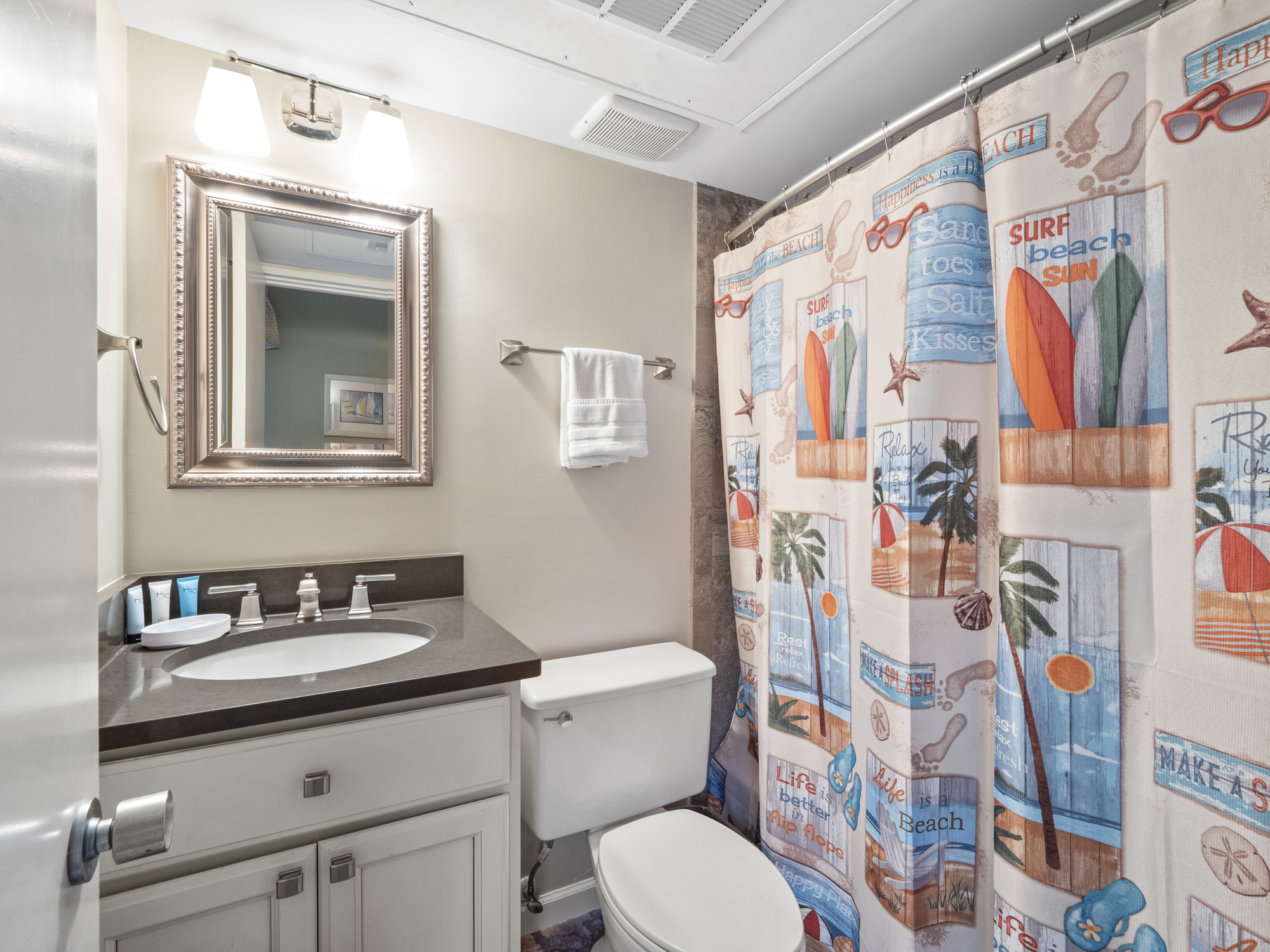 3rd Bedroom Private Bath