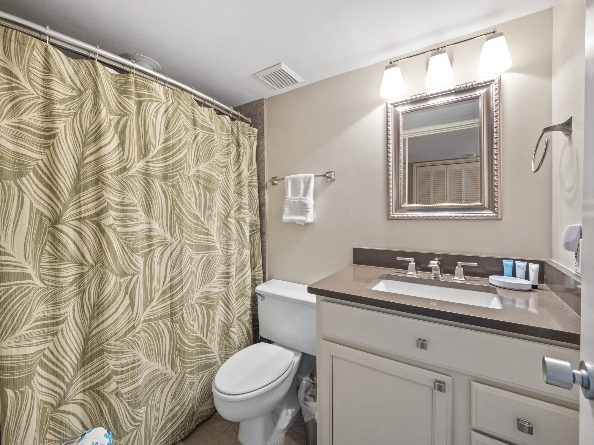 Second Master Private Bath