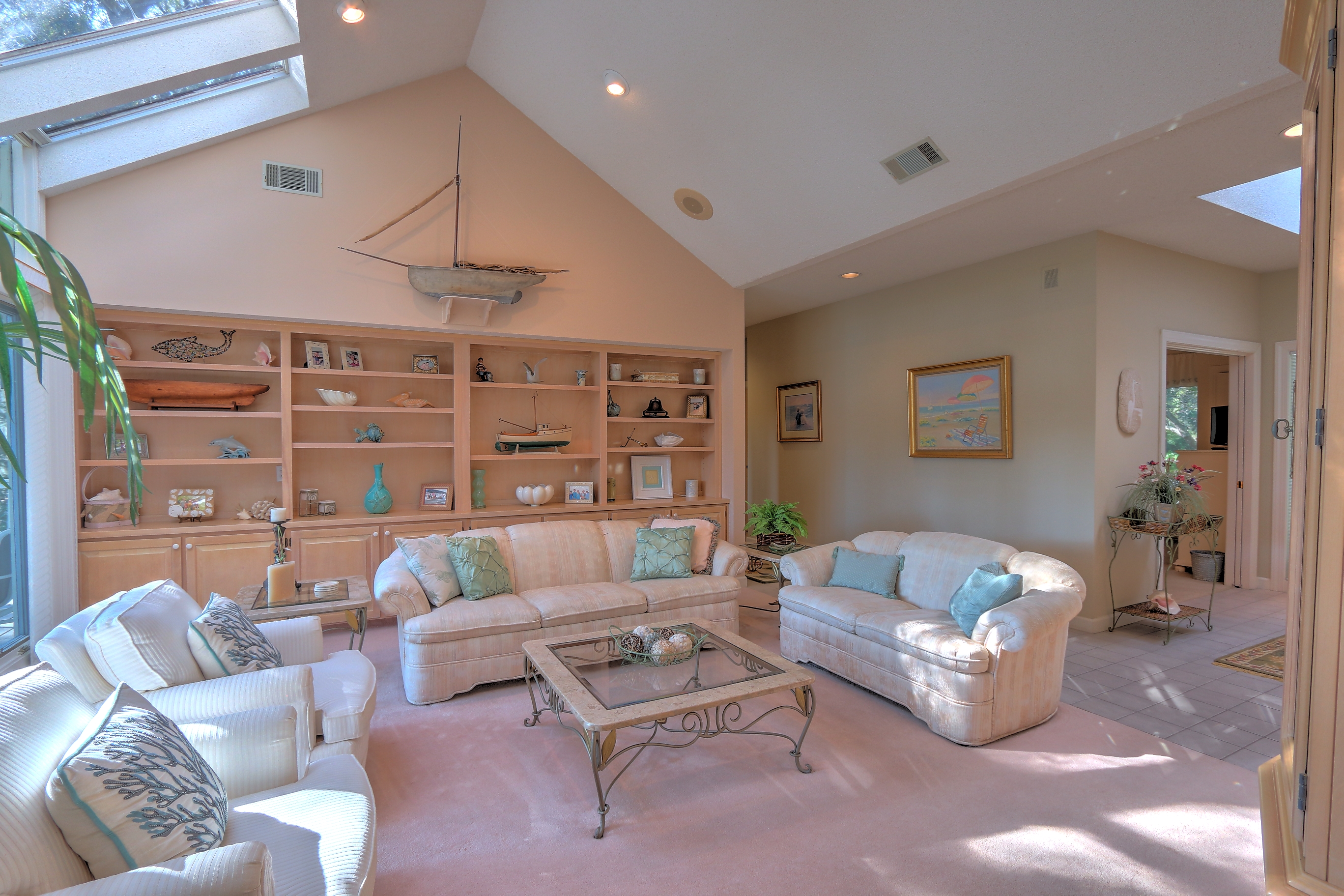 2nd Living Room