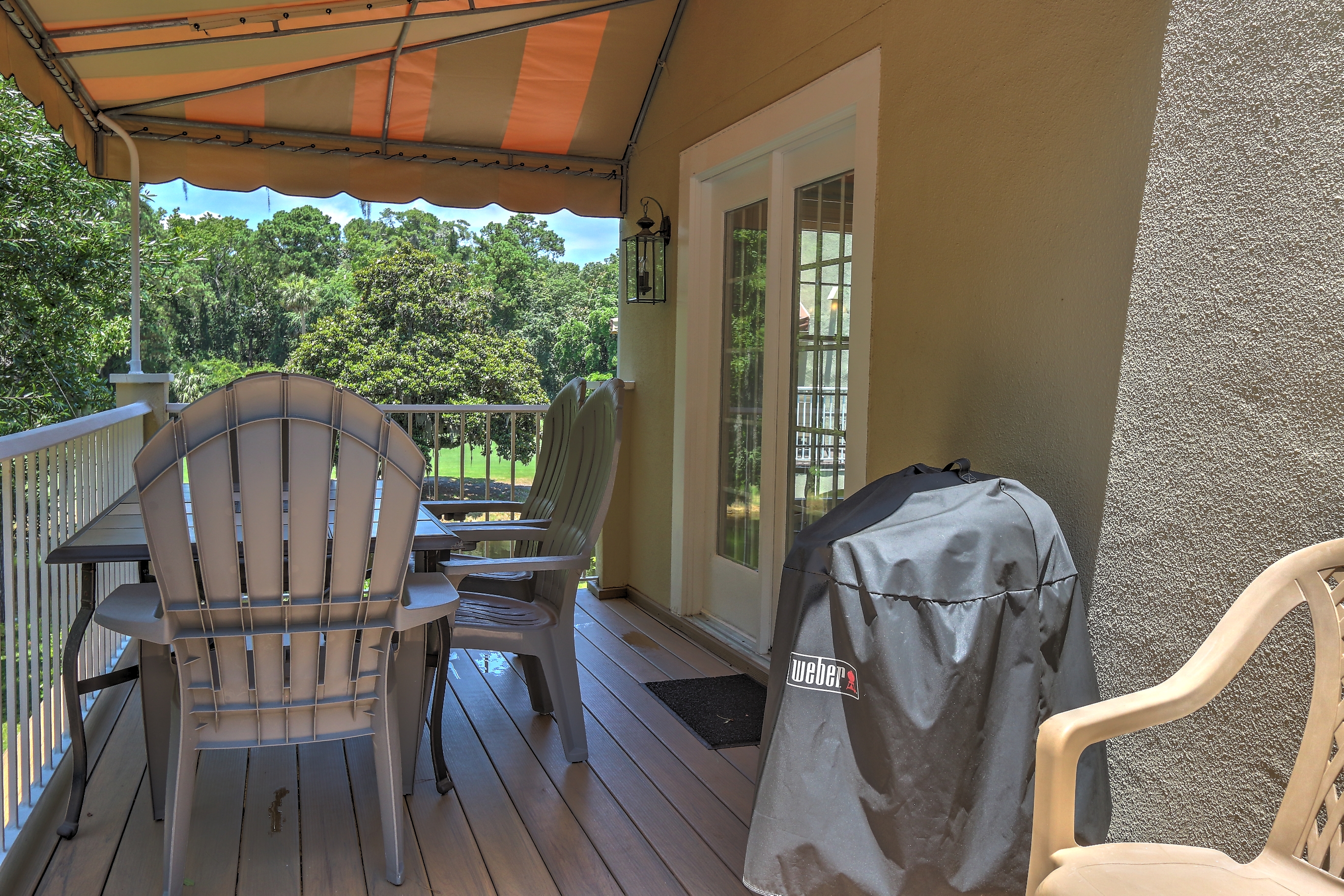 Private Balcony with Electric Grill