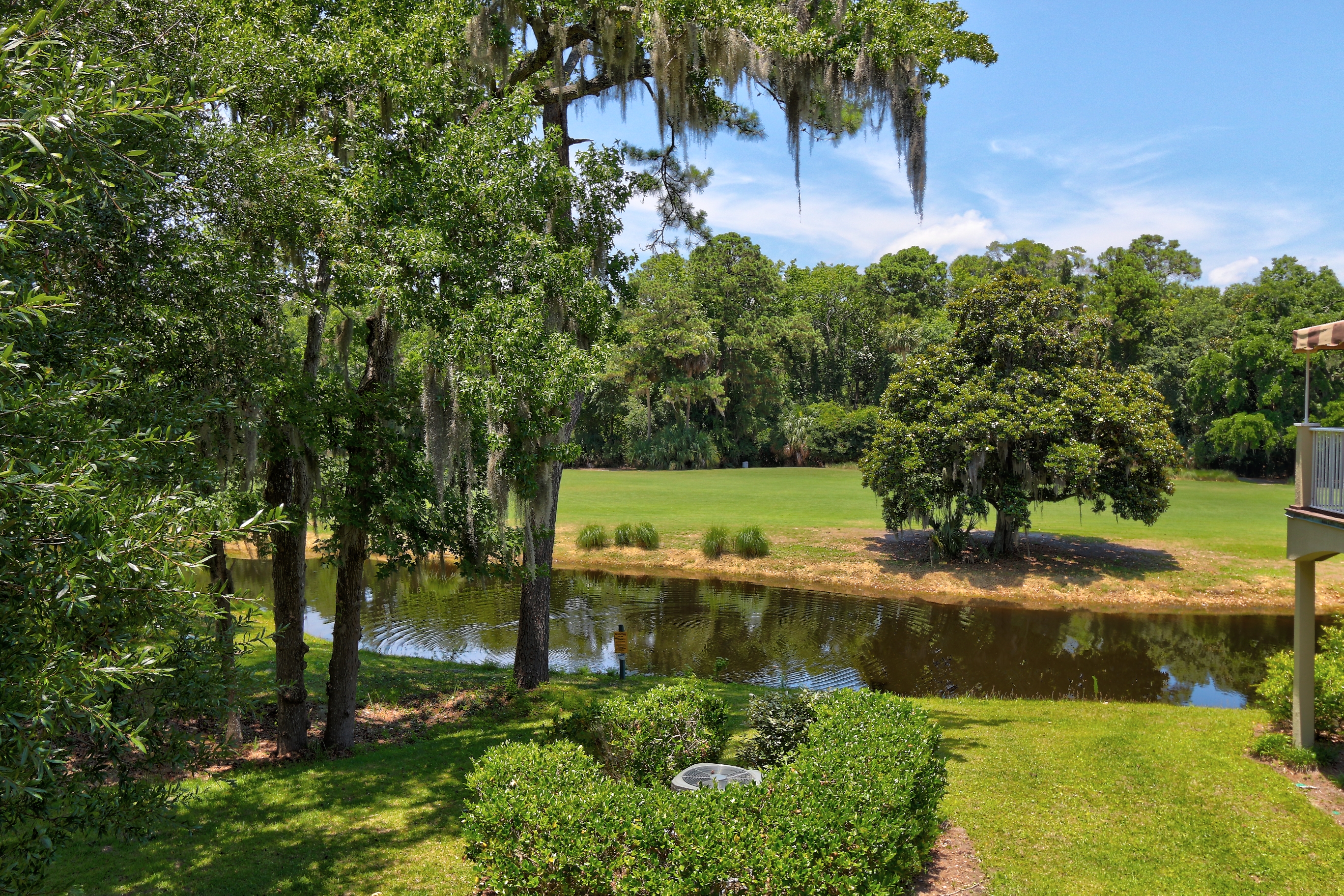Lagoon & Golf Views