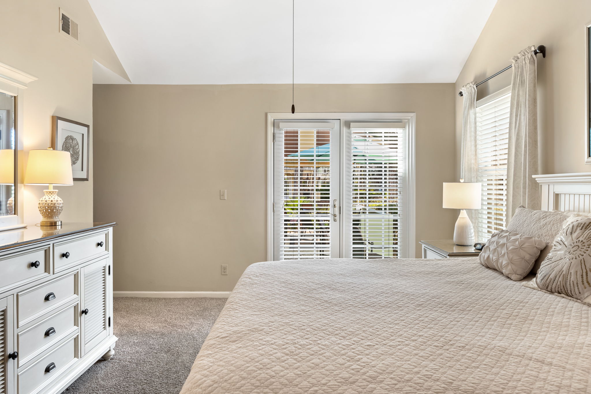 Master with King Bed, Private Bath, and Flat Screen TV