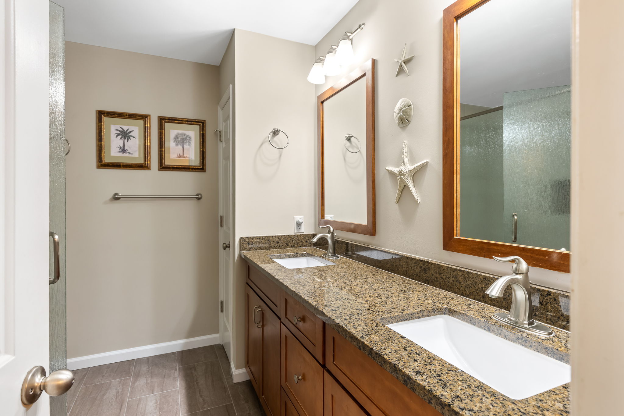Master Bathroom with New Walk-In Shower (Jan. 2025)