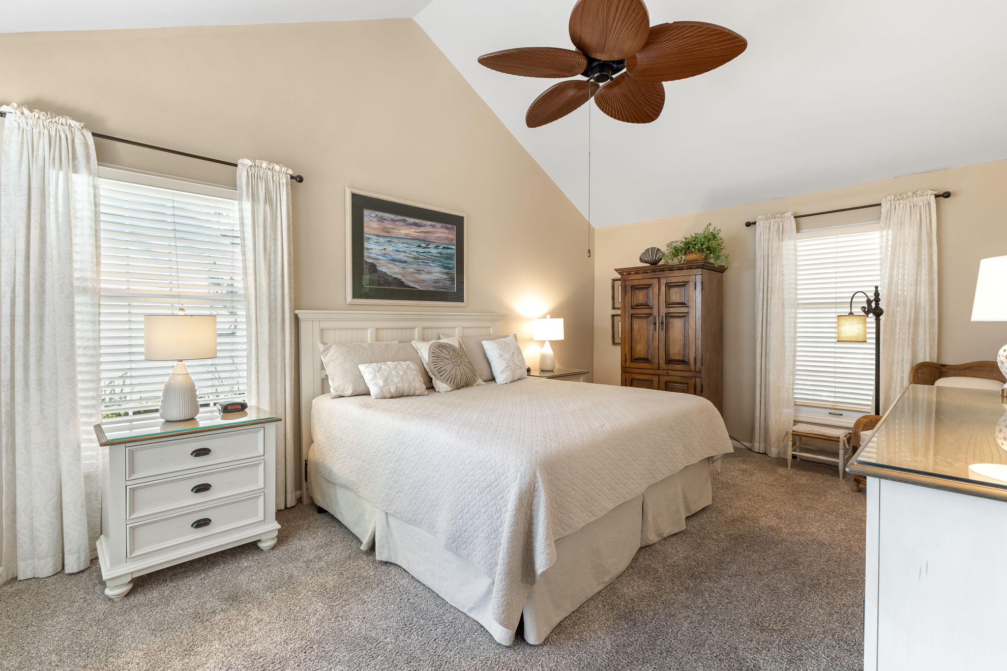 Master with King Bed, Private Bath, and Flat Screen TV