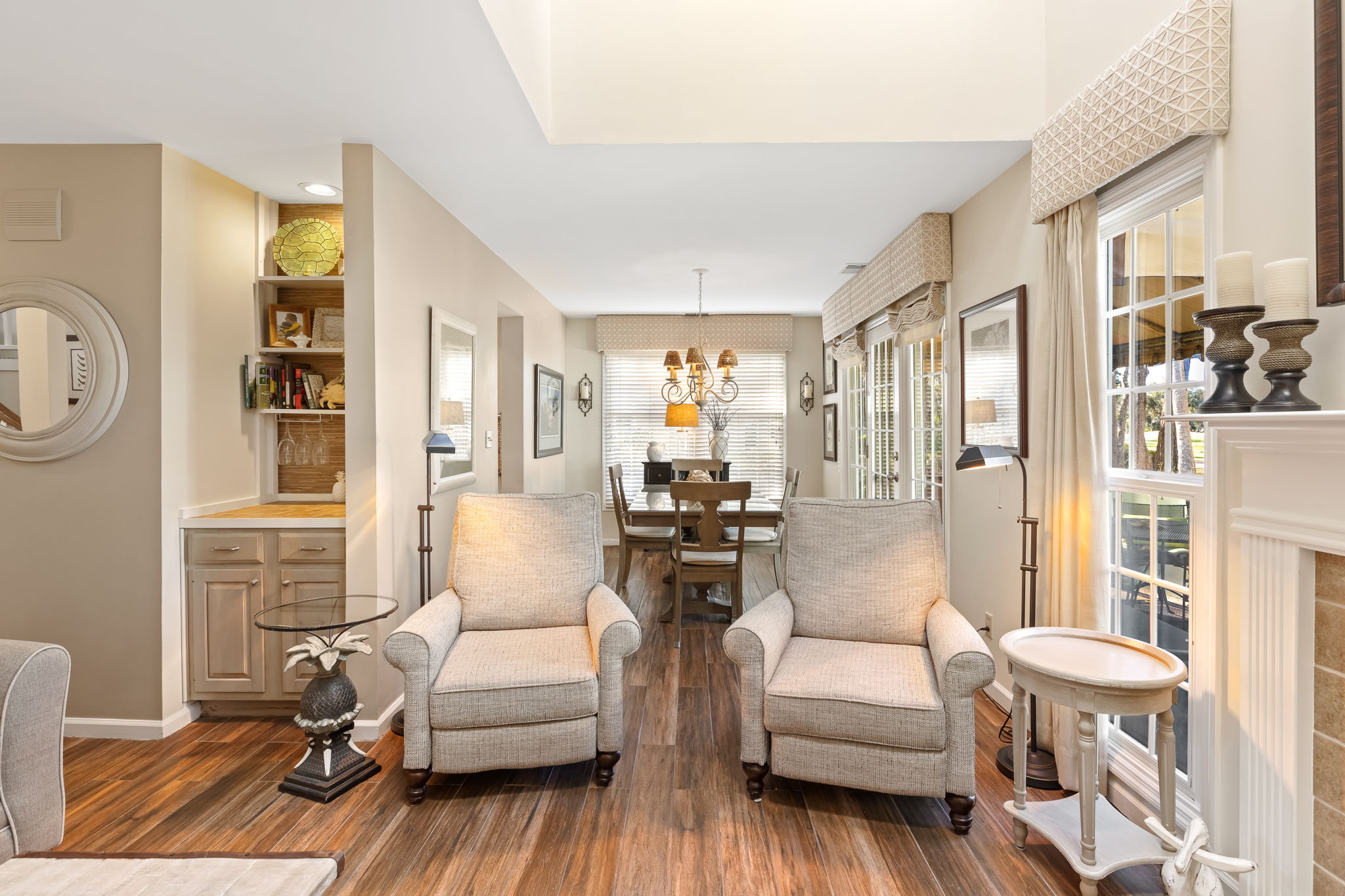 Living Room with Flat Screen TV 