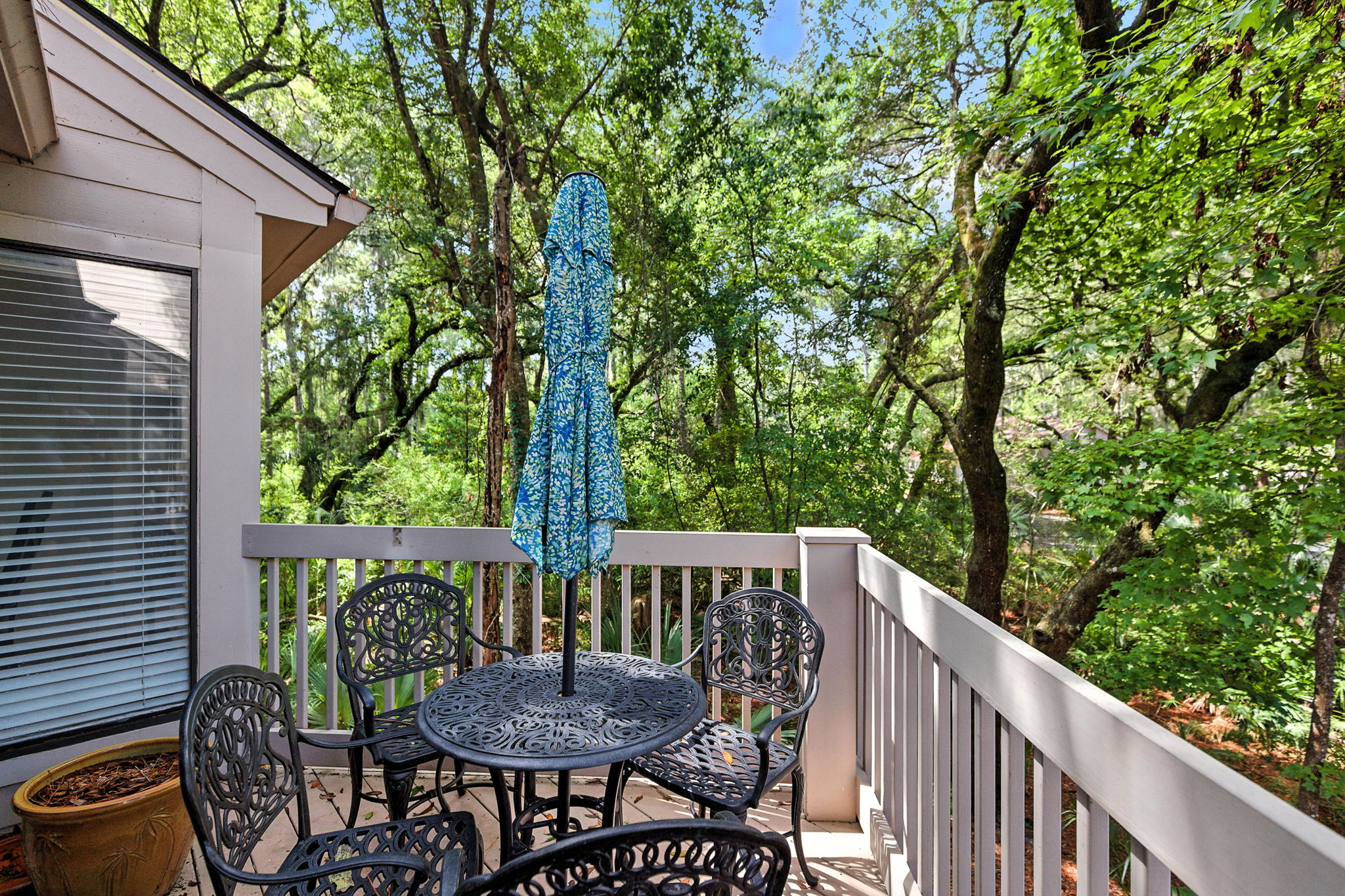Lighthouse Tennis #2400 Balcony