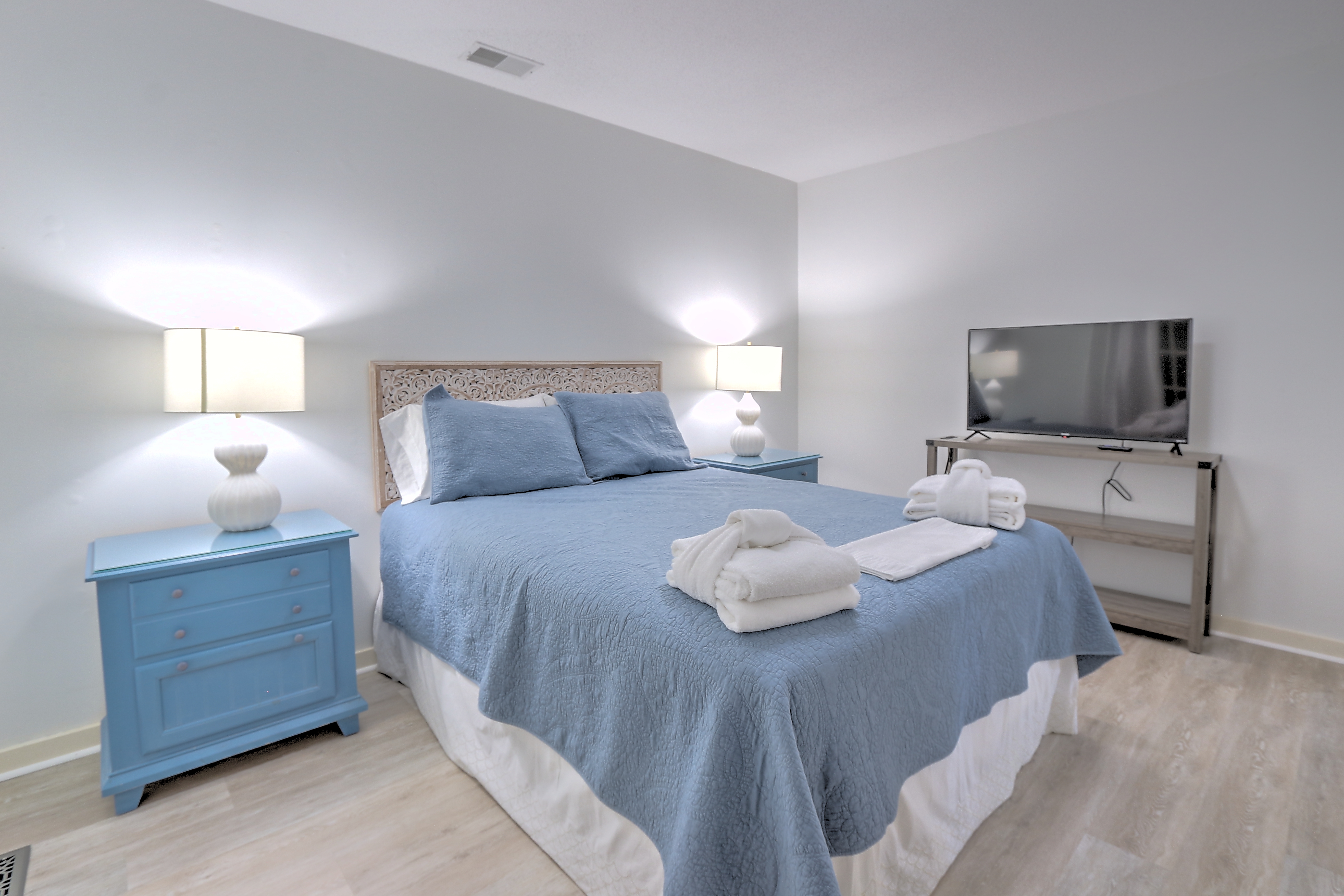Bedroom 2 with Queen, Flat Screen TV, and Shared Bathroom