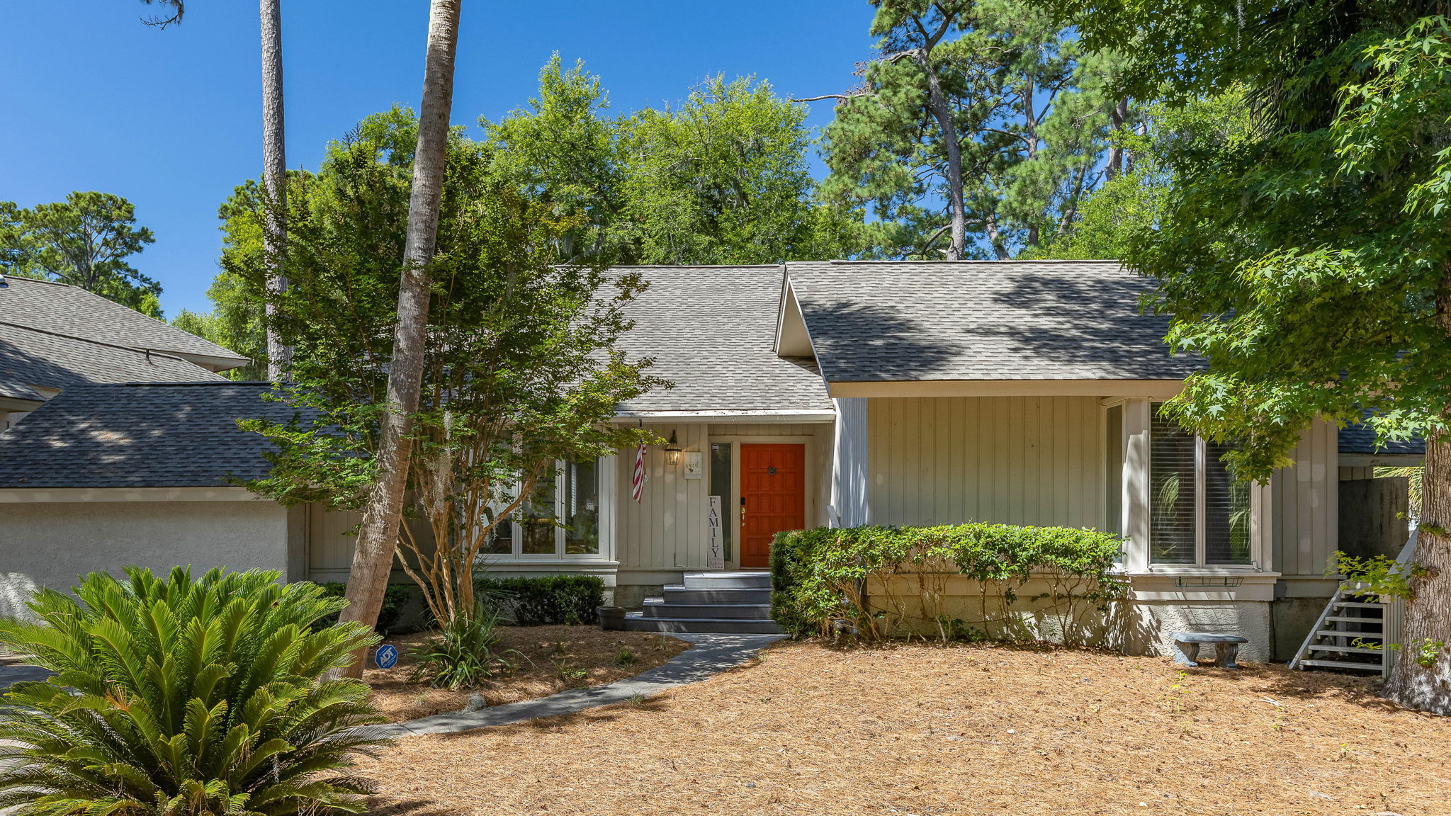 78 Kingston Dunes