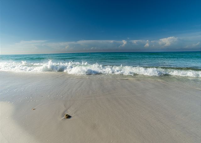 Beach Baby Gulf Front Florida cottage directly on the beach
