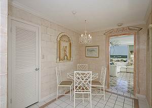 Breakfast nook