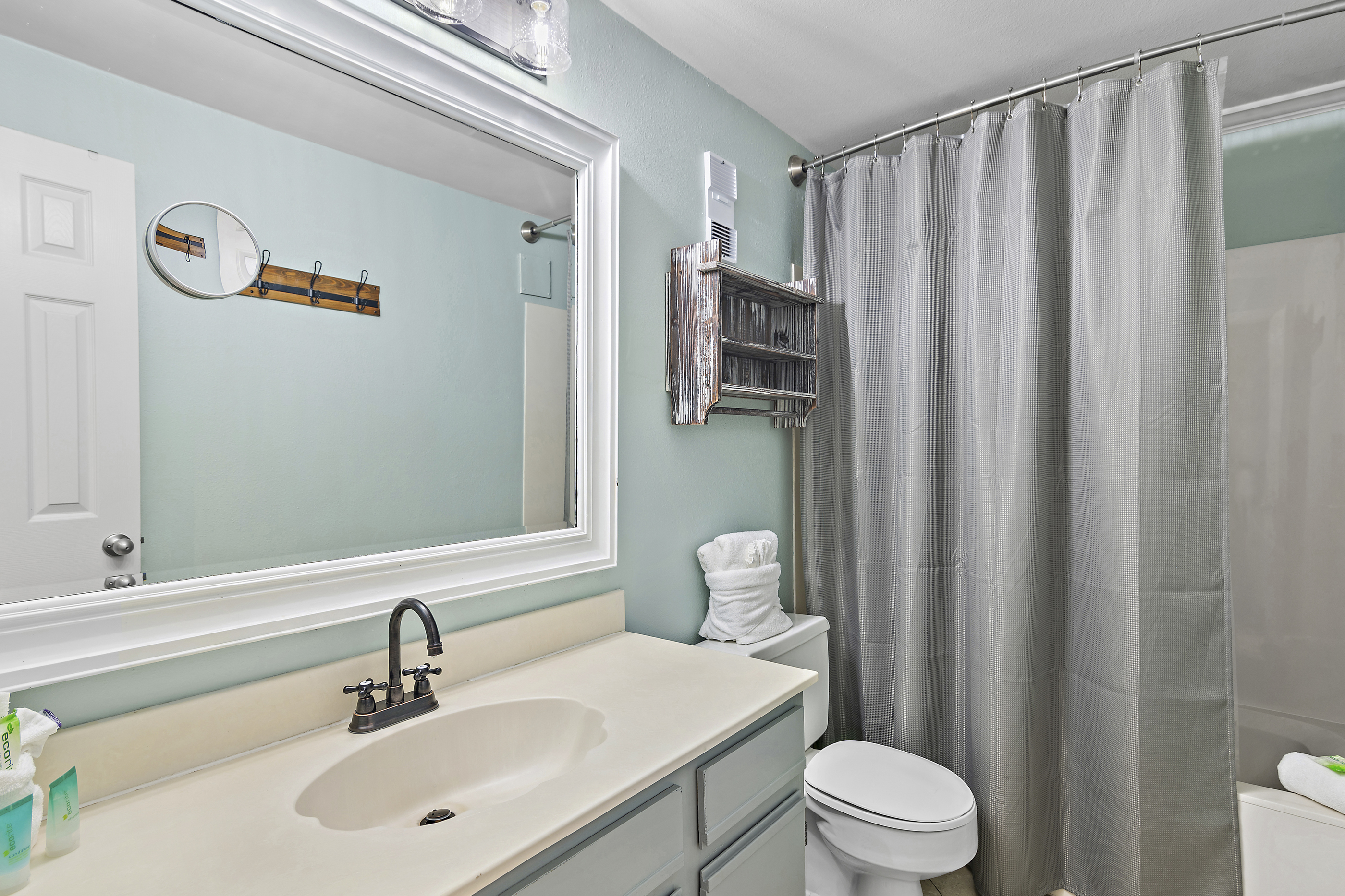 Unit 004 SD | Photo 7