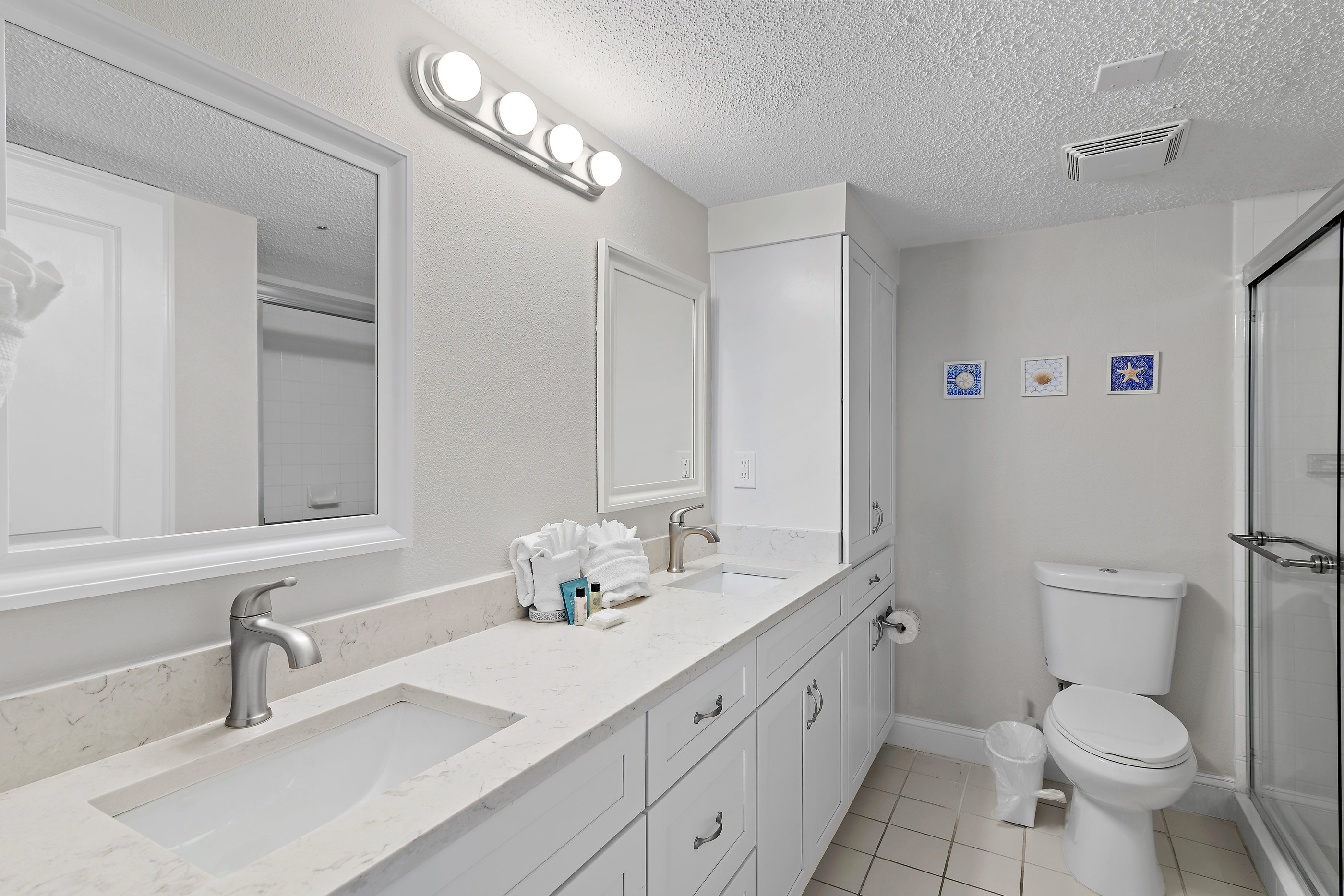 Unit B 1303 | Photo 16