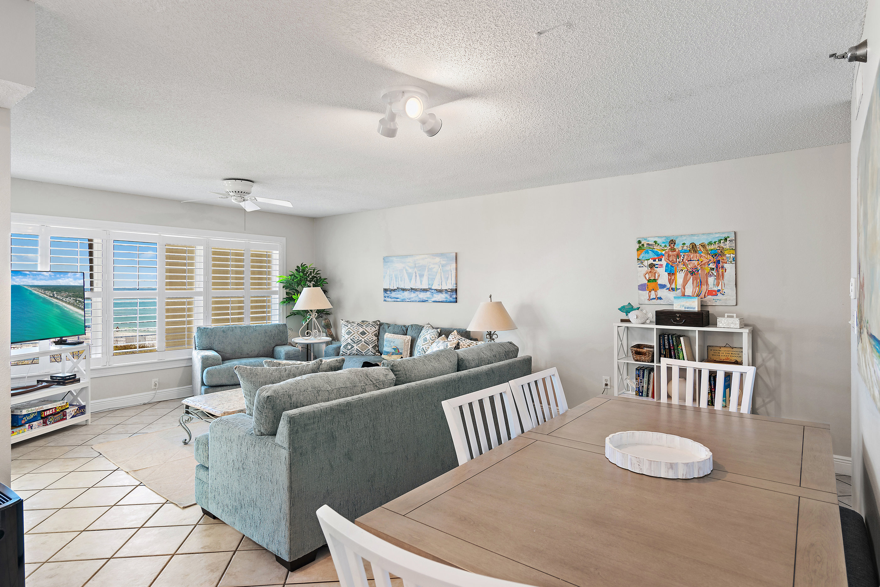 Unit B 1303 | Photo 4