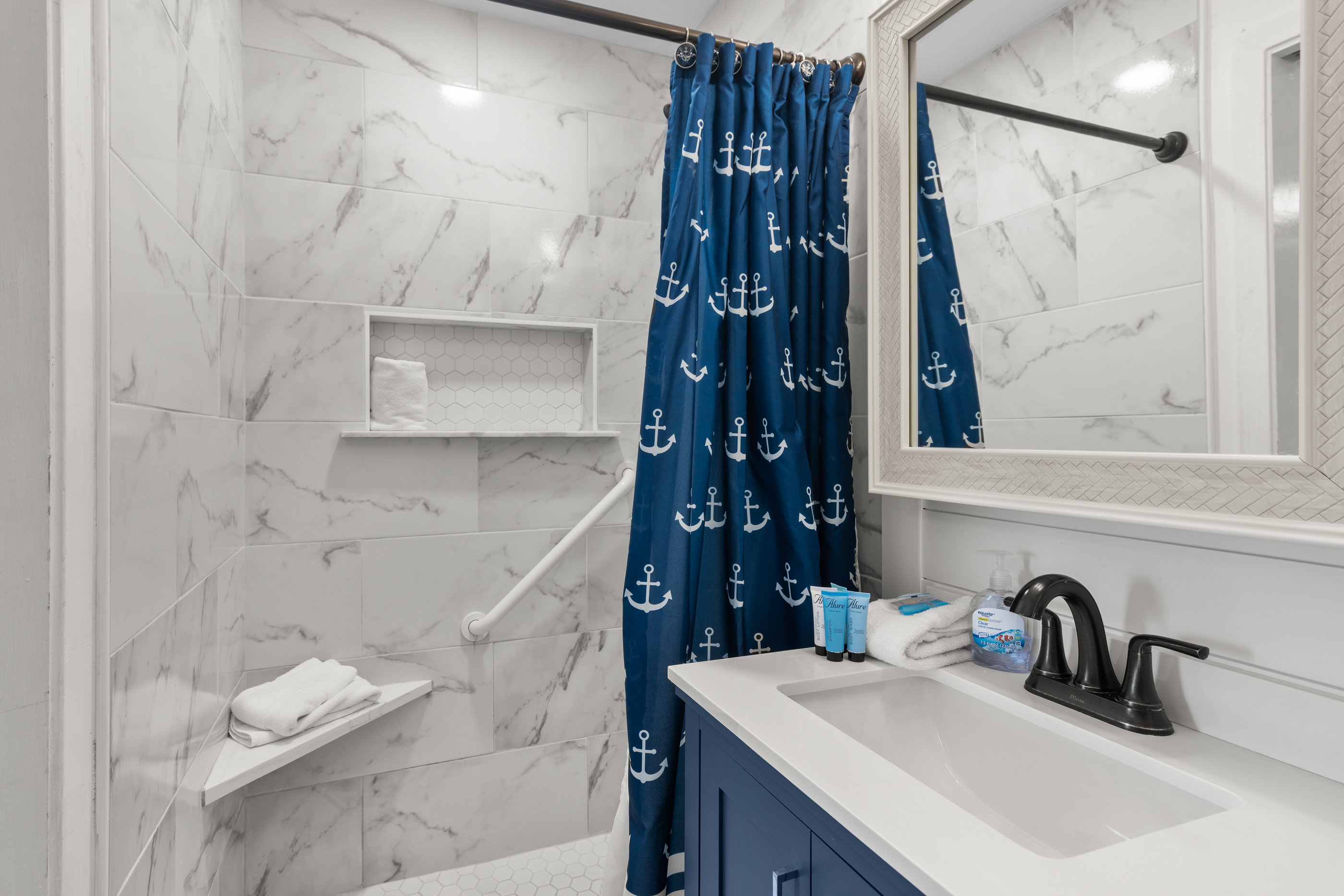 Unit D 203 | Photo 13