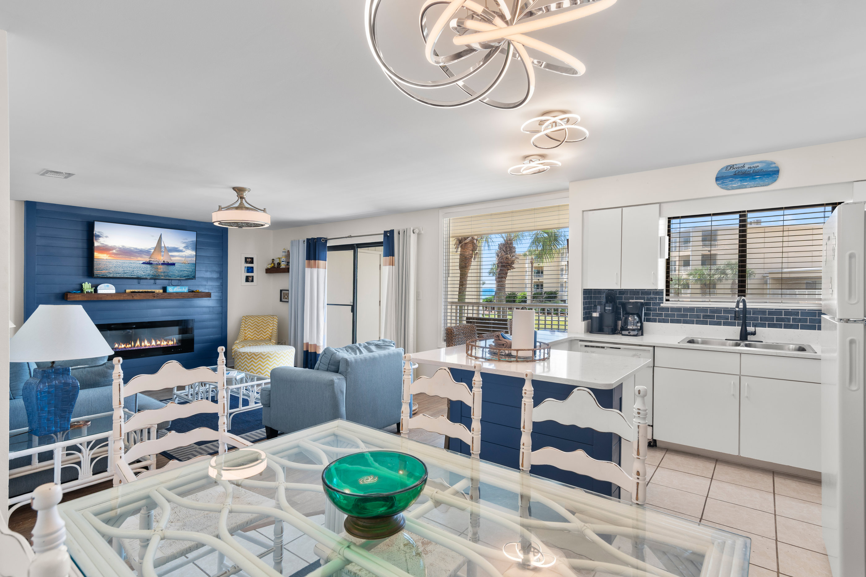 Unit D 203 | Photo 9