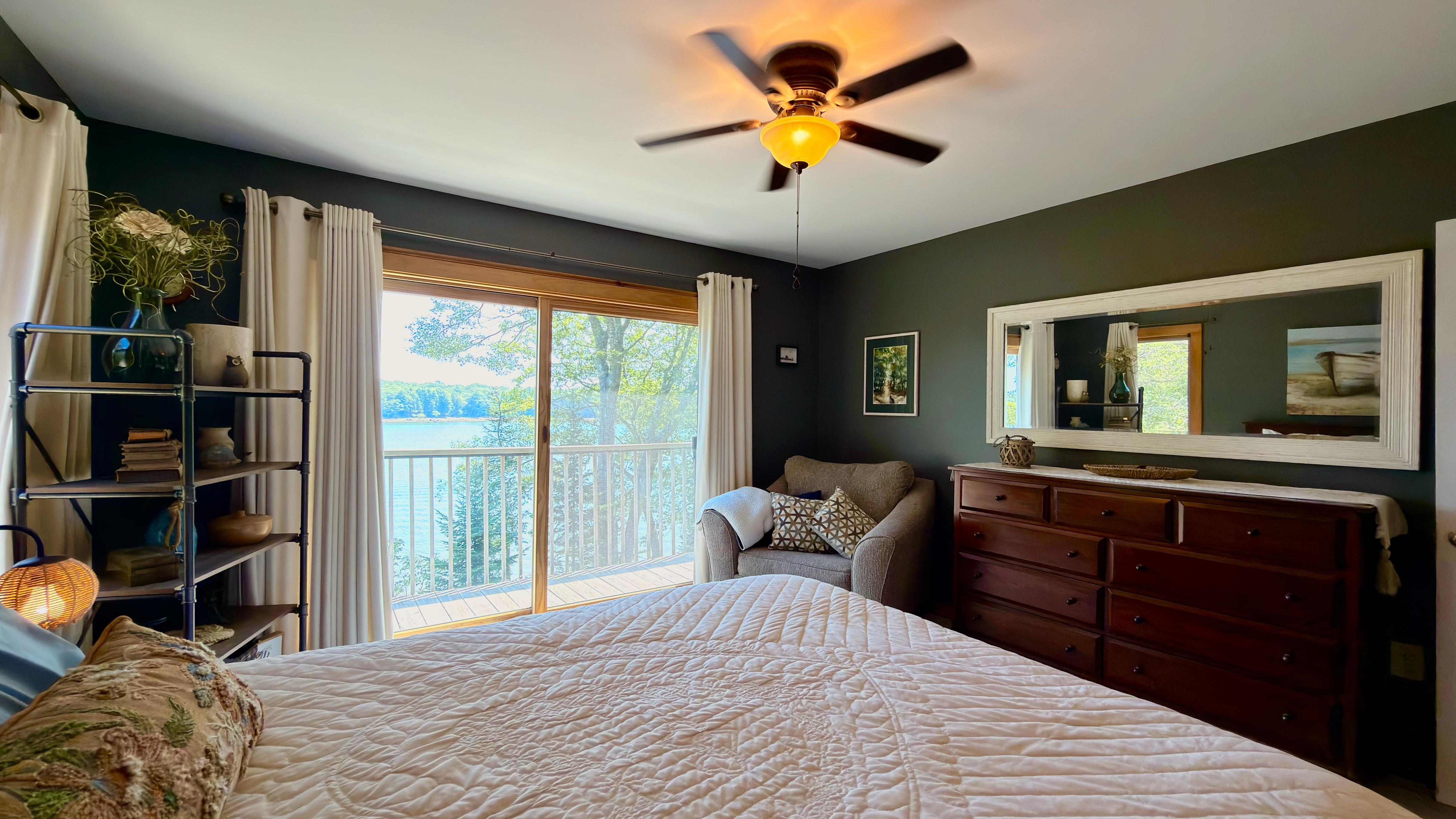 Arden House is a place to slow down, reconnect, and savor the waterfront. | Photo 16