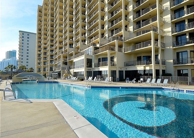 Phoenix 6 405 Simpson Properties Group
