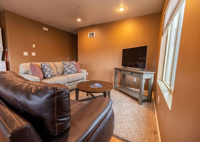 Bayview Heights Unit B 3