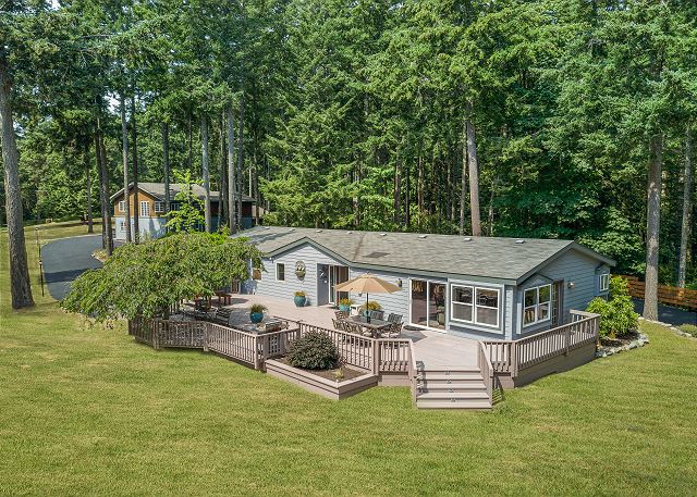 Spend your San Juan Island vacation relaxing at this beautiful property 