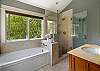 Bathroom #1  en suite bathroom
