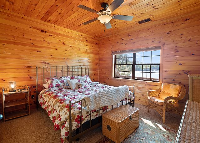 Captain's Quarters photo 19