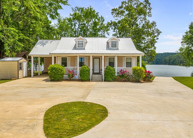 Kelley's Southern Comfort photo 2