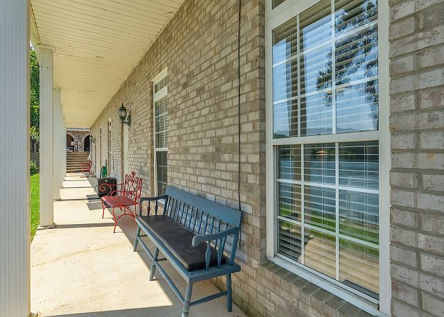 Lake Life 105 photo 8