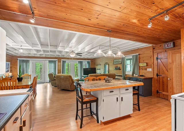 Wonderland Cabin photo 19