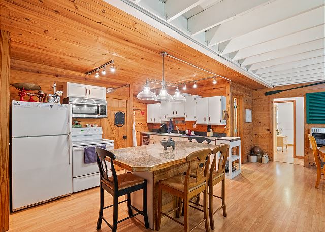 Wonderland Cabin photo 17
