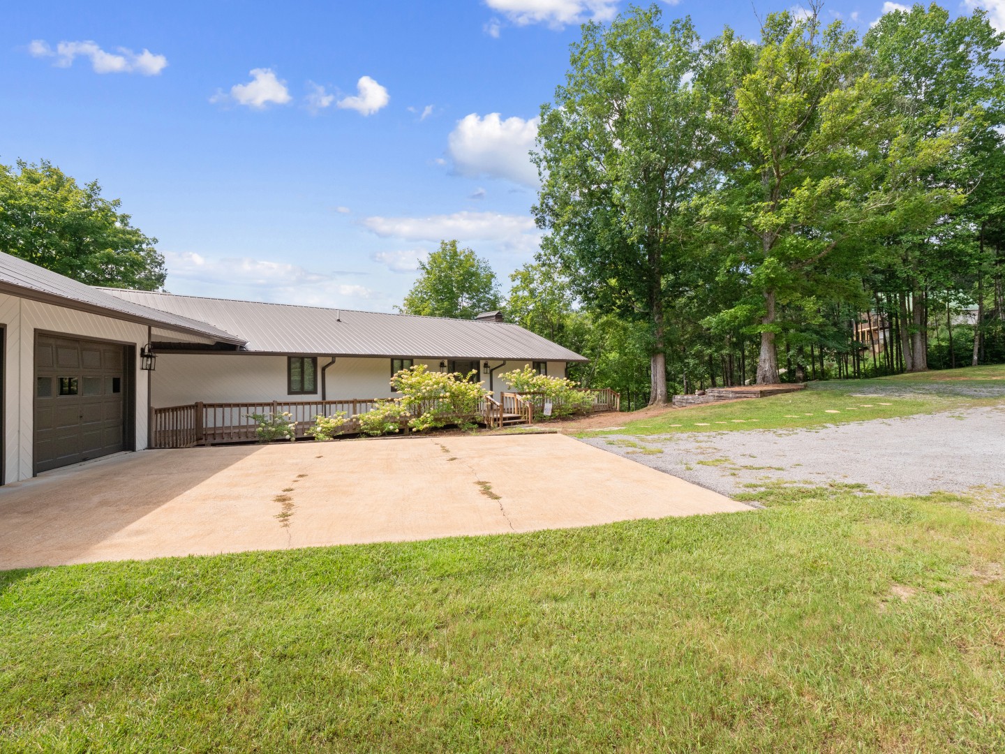 Decked Out in Dismal - Decks and Amenities! – Smith Lake vacation rental photo