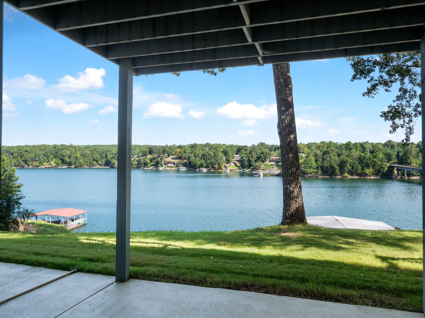 Baileys on the Rocks – Smith Lake vacation rental photo