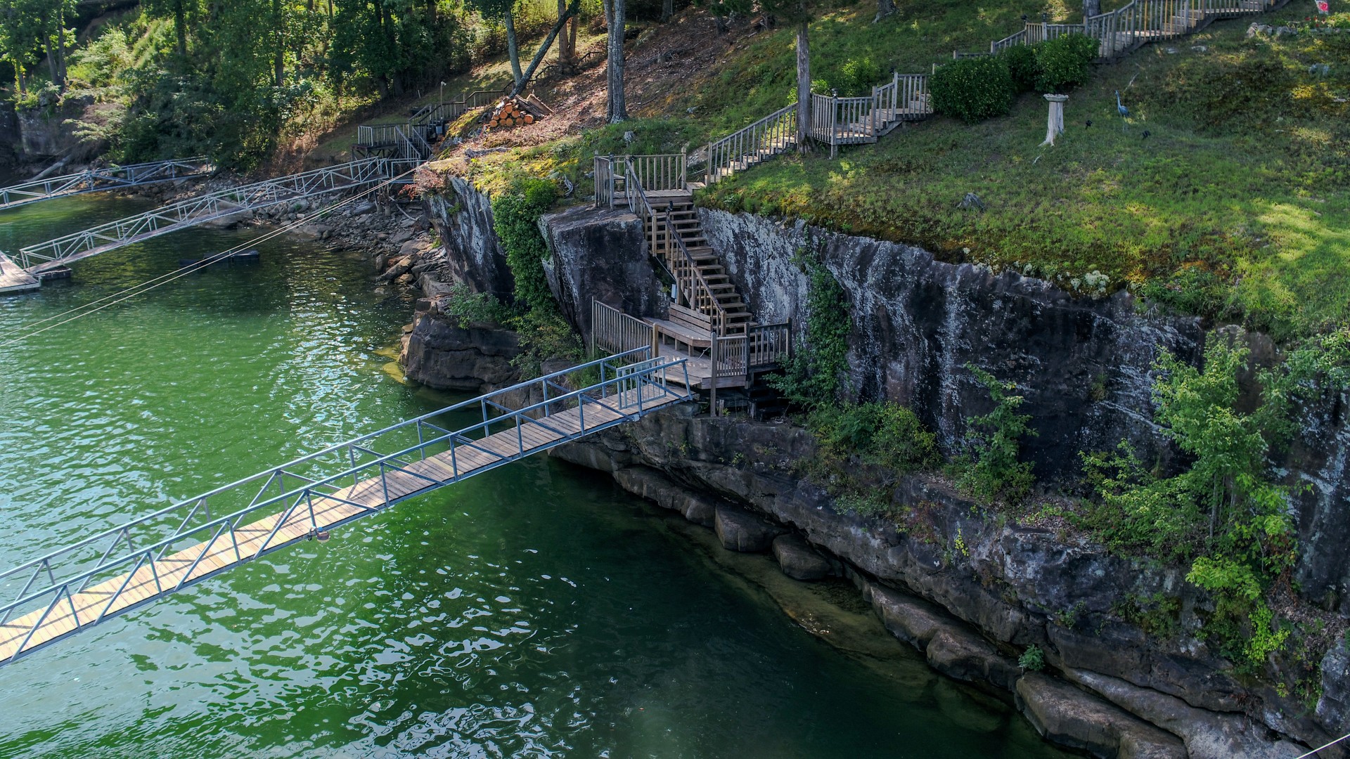 Baileys on the Rocks – Smith Lake vacation rental photo