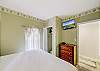 Bedroom with King Bed, Cable TV and Wifi
