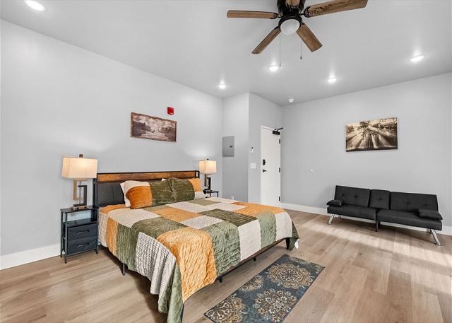 #8 Studio Town Place 2