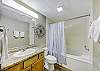 Full Bathroom, Towels Provided