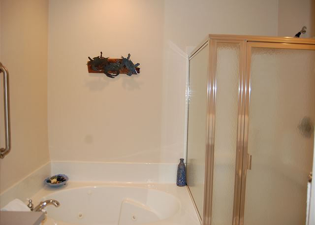 Oversized Jetted Tub