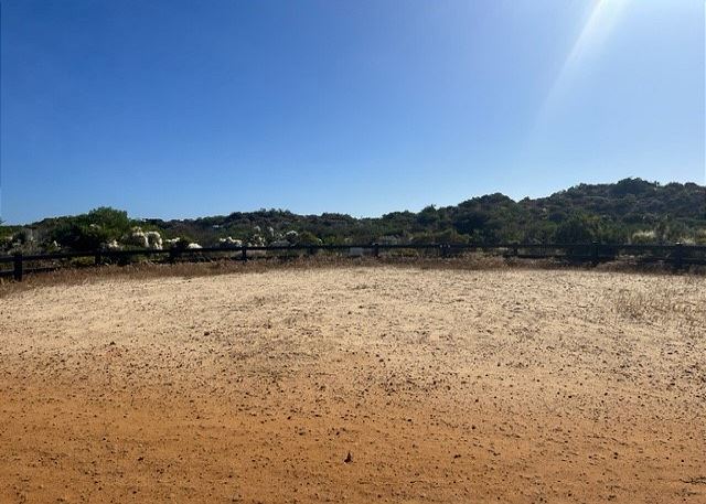 Unpowered Site 1: Peaceful, Beachside Camping with Easy Access to Facilities