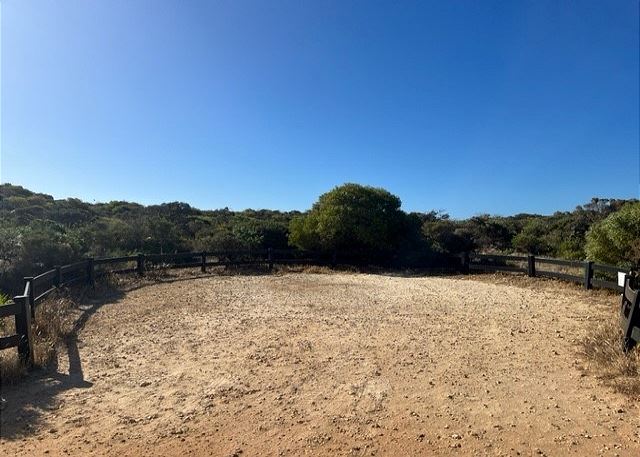 Unpowered Site 5: Peaceful, Beachside Camping with Easy Access to Facilities