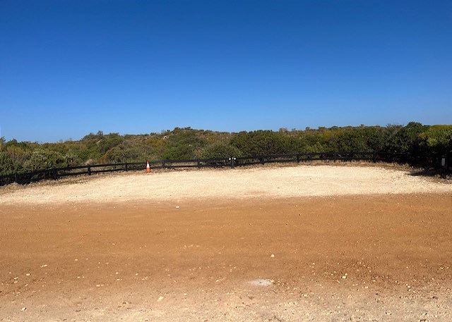 Unpowered Site 15: Peaceful, Beachside Camping with Easy Access to Facilities