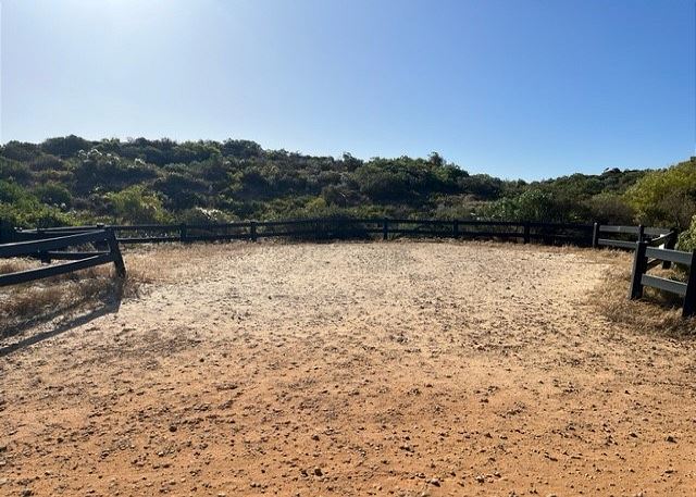 Unpowered Site 18: Peaceful, Beachside Camping with Easy Access to Facilities