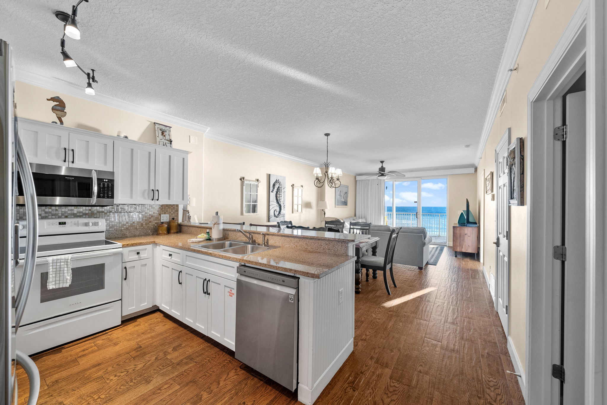 Emerald Isle Resort Unit 405