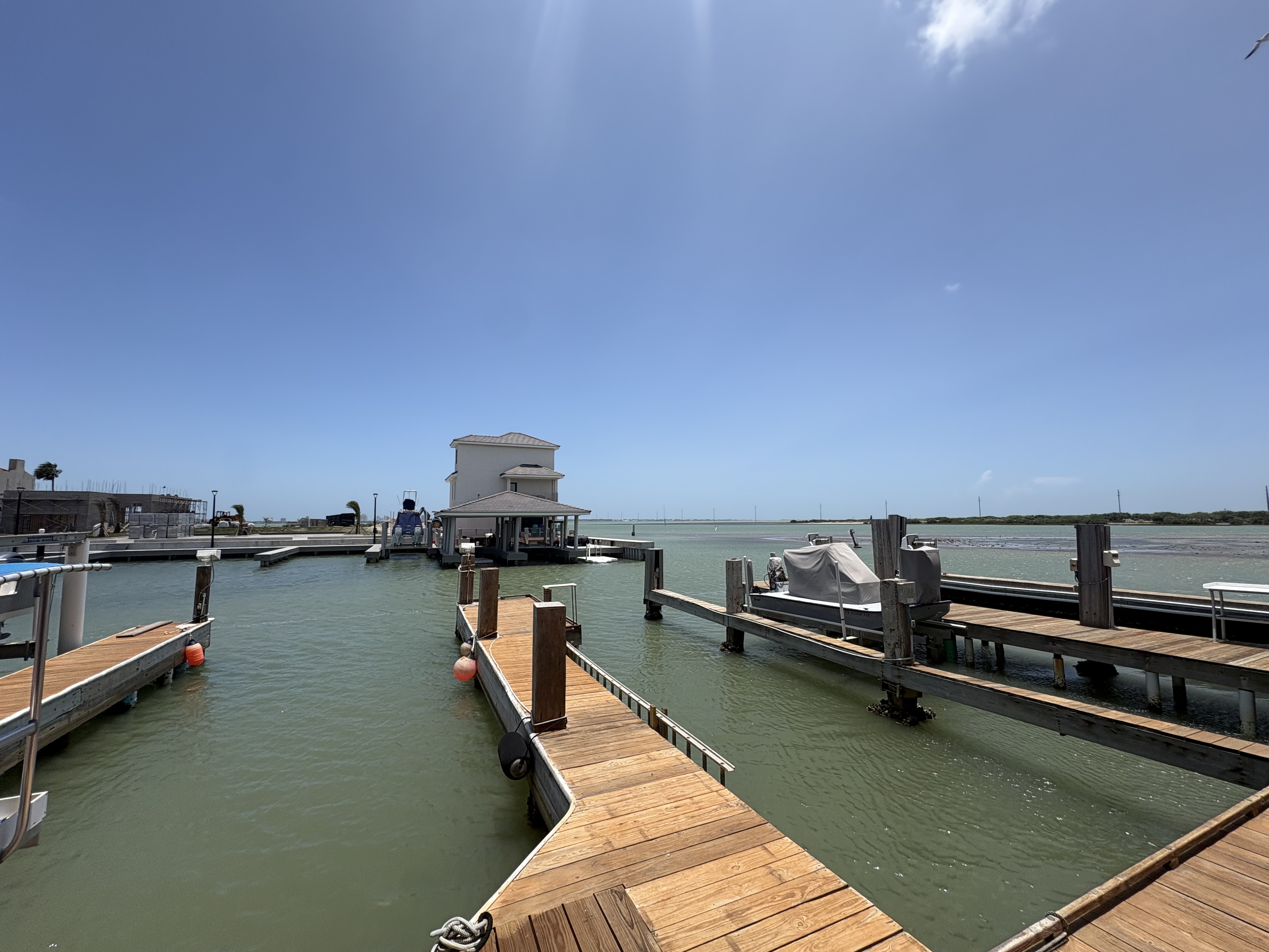Bayfront Escape with Pier Fishing | Photo 2